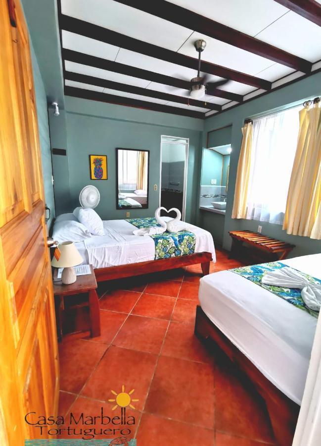 トルトゥゲーロ Casa Marbellaヴィラ エクステリア 写真