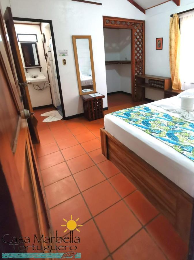 トルトゥゲーロ Casa Marbellaヴィラ エクステリア 写真