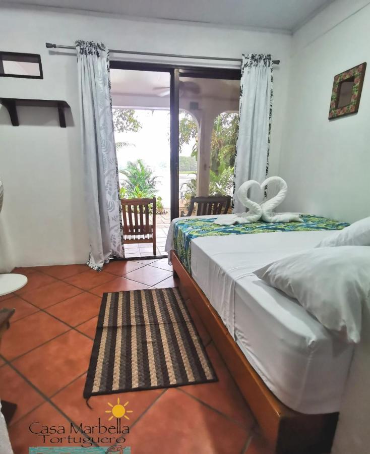 トルトゥゲーロ Casa Marbellaヴィラ エクステリア 写真