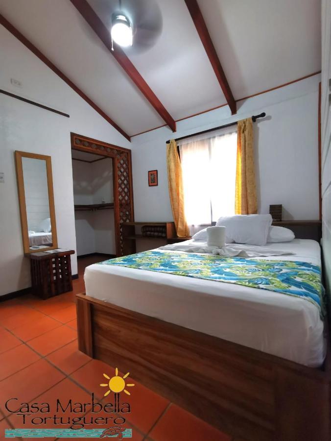 トルトゥゲーロ Casa Marbellaヴィラ エクステリア 写真